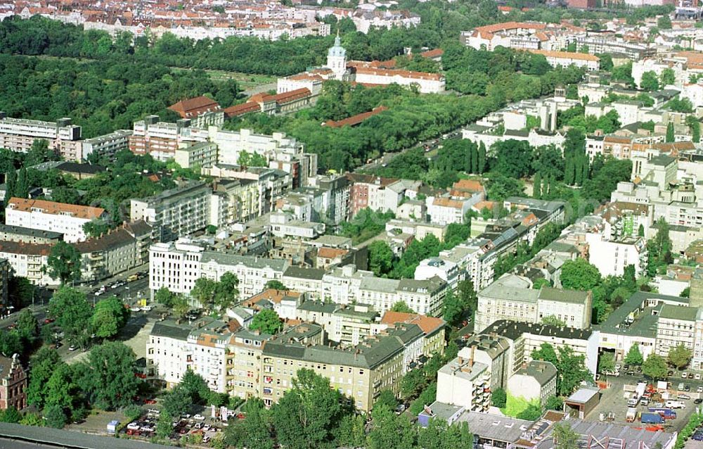 Berlin from above - Wohngebiet Sophie-Charlotte-Straße in Berlin-Charlottenburg.