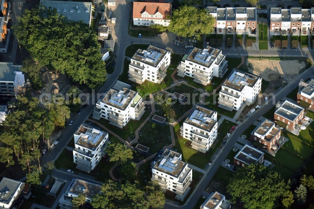 Aerial photograph Berlin - Residential estate of townhouses Oskar-Helene-Park in the district of Dahlem in Berlin