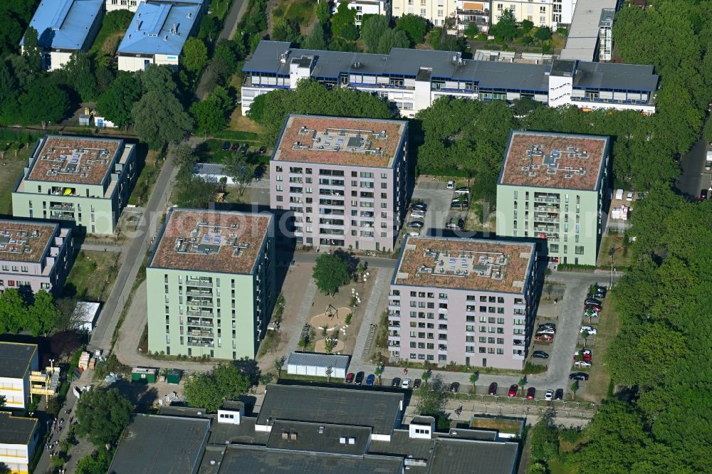 Aerial photograph Berlin - Building-ensemble city quarter Theodor Quartier on Senftenberger Ring in the district Maerkisches Viertel in Berlin, Germany