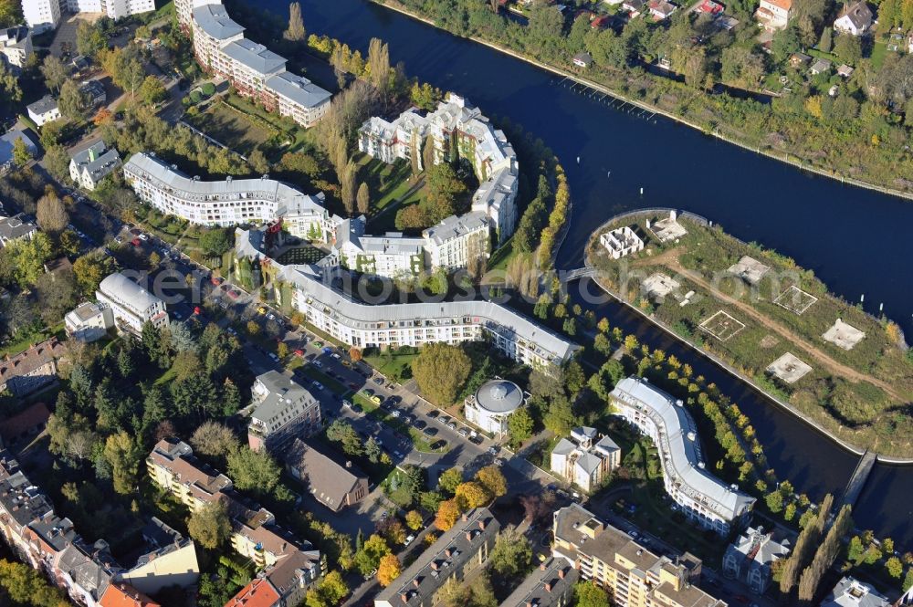 Berlin from above - Residential area of the multi-family house settlement on Tegeler Hafen in the district Reinickendorf in Berlin, Germany