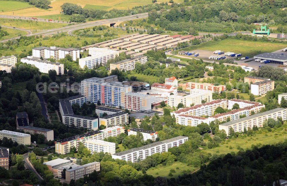 Eisenach from the bird's eye view: The prefabricated residential area on the clay pit is located in the north of Eisenach in Thuringia regions. The owners of this residential area is part of the General Wohnungsbaugenossenschaft Eisenach eG