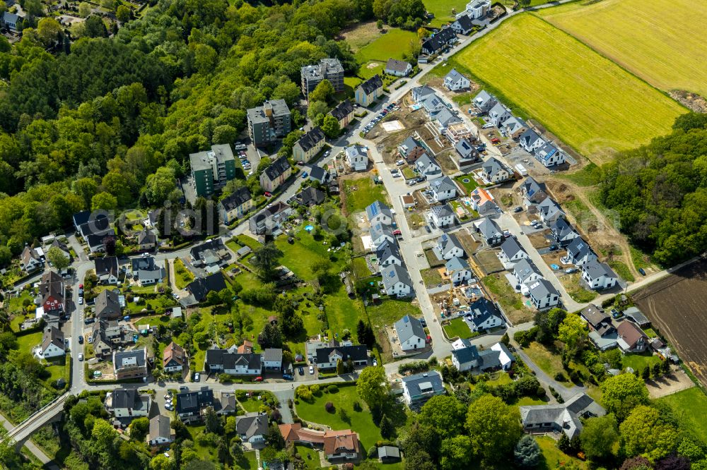 Wengern from the bird's eye view: Residential areas on the edge of forest areas in Wengern at Ruhrgebiet in the state North Rhine-Westphalia, Germany