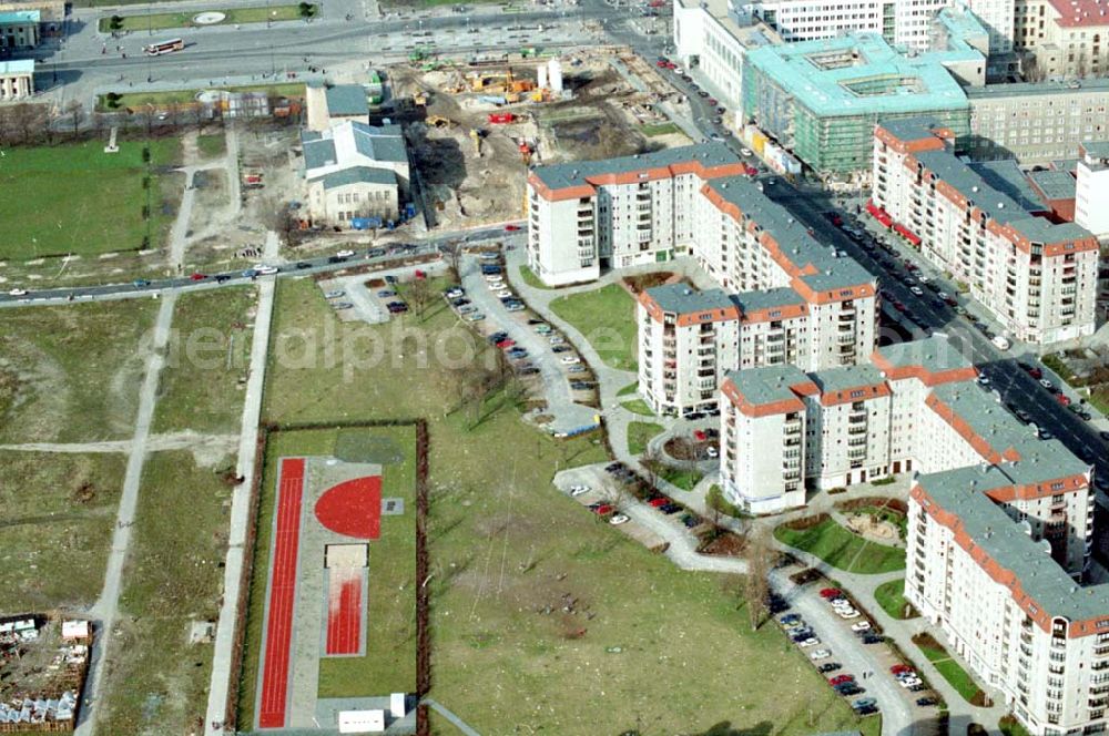 Berlin from above - 06.03.1995 Wohngebiet Wilhelmstrasse in Berlin-Mitte