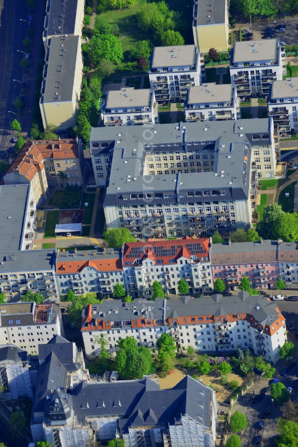 Berlin from the bird's eye view: Residential area and buildings on Normannenstrasse in the district of Lichtenberg in Berlin in Germany. The multi-family houses, new developments and historic buildings are located on Normannenstrasse. View from the South