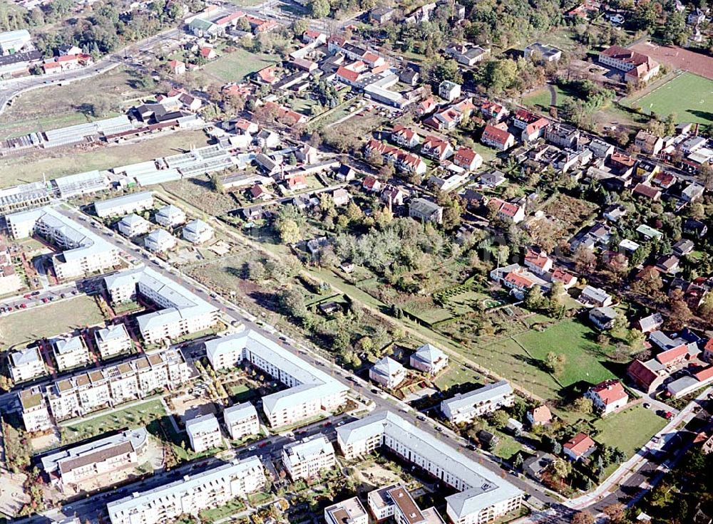 Berlin-Pankow from the bird's eye view: Wohngebiet zwischen Gartenstraße und Kalvinistenweg in Buchholz (Bezirk Berlin-Pankow).