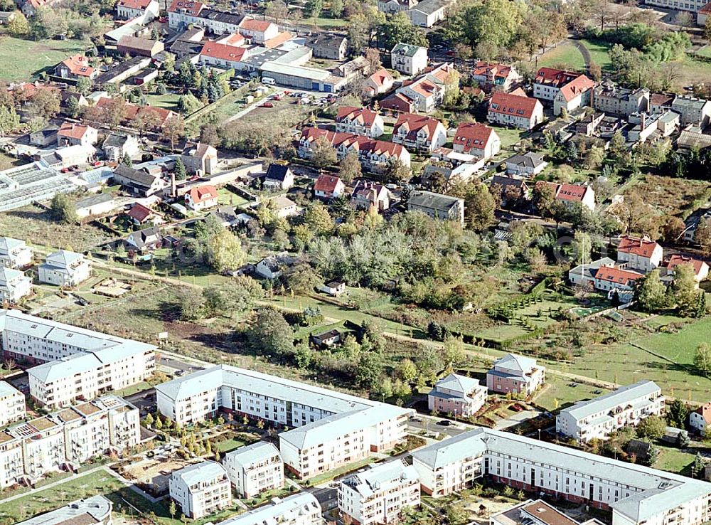 Berlin-Pankow from above - Wohngebiet zwischen Gartenstraße und Kalvinistenweg in Buchholz (Bezirk Berlin-Pankow).