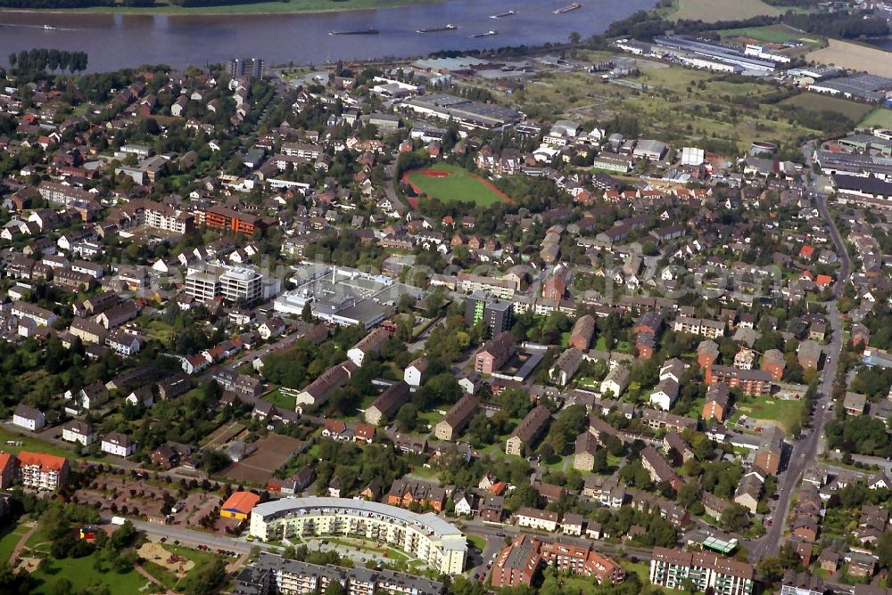 Aerial image Mohnheim - Residential areas at Berliner Platz and the green area Heinrich-Zille-place in Monheim in the state of North Rhine-Westphalia