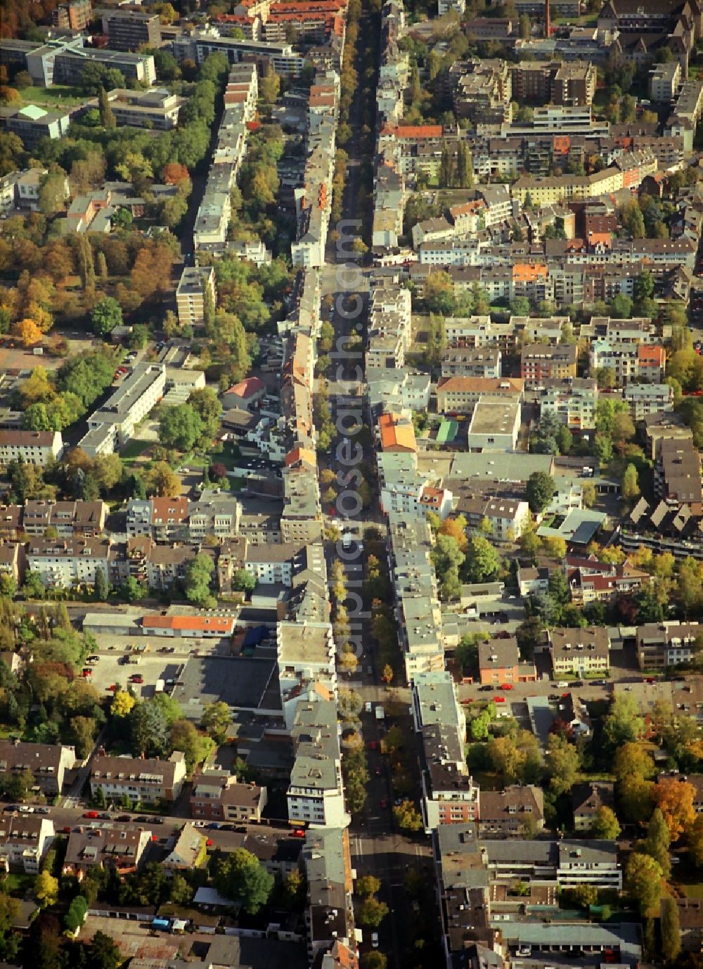 Köln from the bird's eye view: Residential areas along the Duerener street in Lindenthal in Cologne in North Rhine-Westphalia