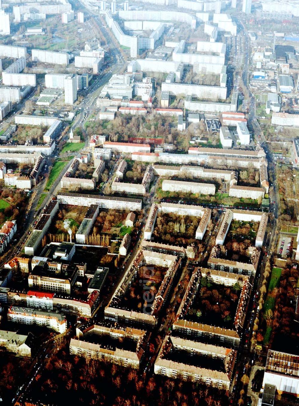 Berlin - Lichtenberg from above - Wohngebiete an der Mööendorfstraße / Ruschestraße in Berlin - Lichtenberg.