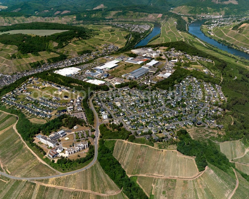 Aerial image Zell (Mosel) Barl - Settlement Barl destrict of in Zell (Mosel) Barl in the state Rhineland-Palatinate