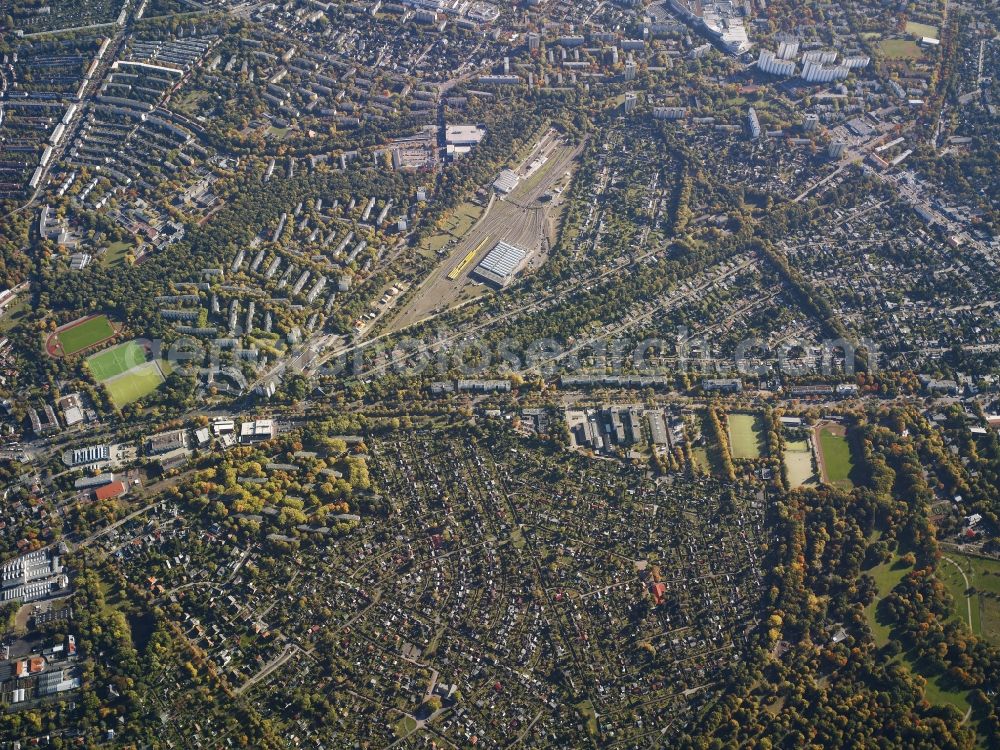 Berlin from above - Settlement near the BVG- Betriebswerkstatt Britz in Berlin in Germany