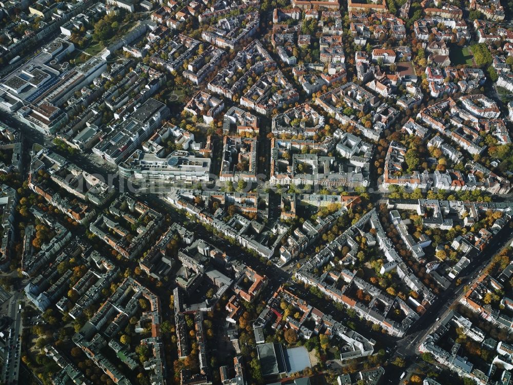 Berlin from the bird's eye view: Settlement along the Bundesallee - Odenwaldstrasse and the Schlossstrasse with the shopping centre Schloss Strassen Center, the Forum Steglitz and the Boulevard in Berlin