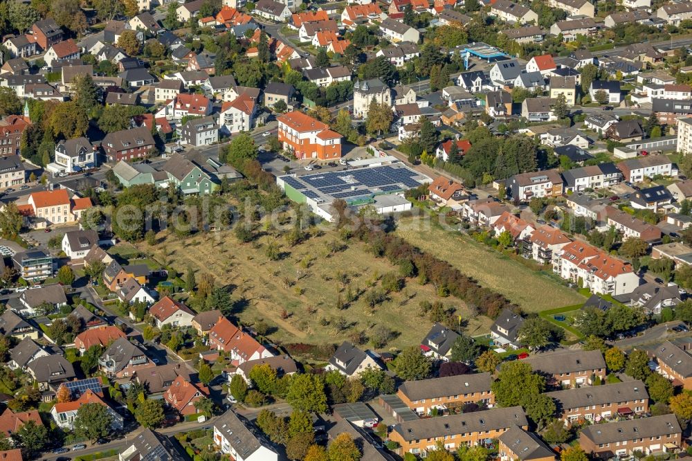 Aerial image Unna - Settlement along the Heinrich-Heine-Strasse - Friedensstrasse in Unna in the state North Rhine-Westphalia, Germany