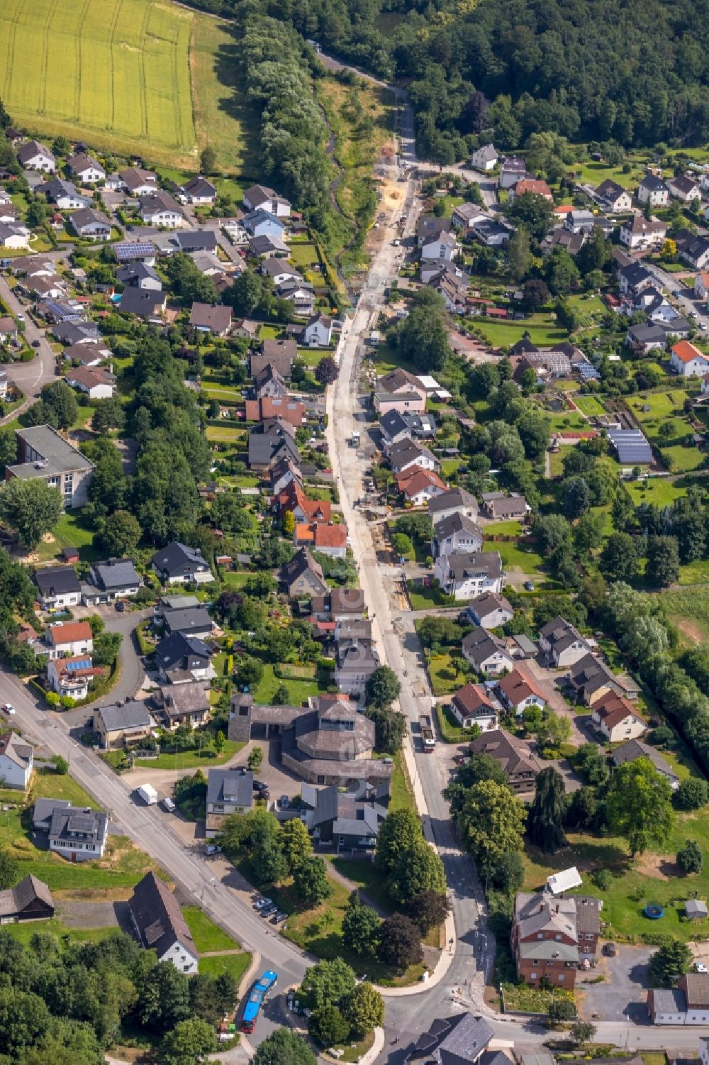 Arnsberg from the bird's eye view: Settlement along the Wannestrasse in Arnsberg in the state North Rhine-Westphalia, Germany