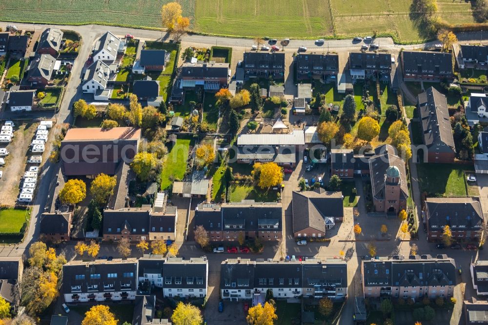 Duisburg from the bird's eye view: Settlement on Herz-Jesu-Kirche in Duisburg in the state North Rhine-Westphalia, Germany