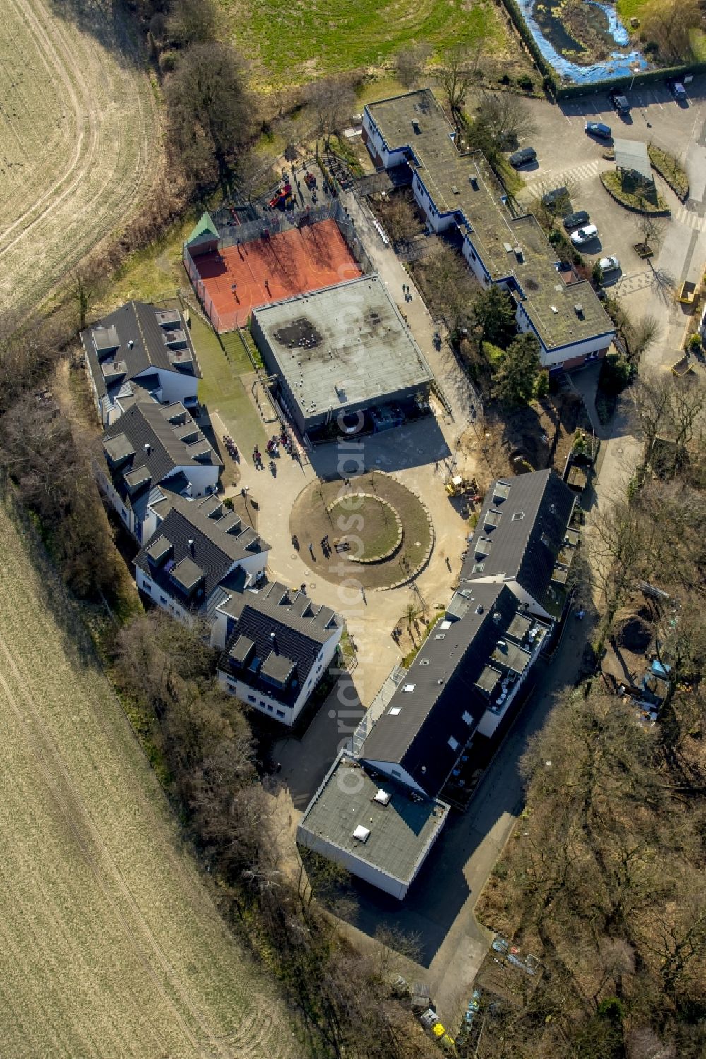 Oberhausen from above - Settlement of Friedensdorf e.V in Oberhausen in the state North Rhine-Westphalia