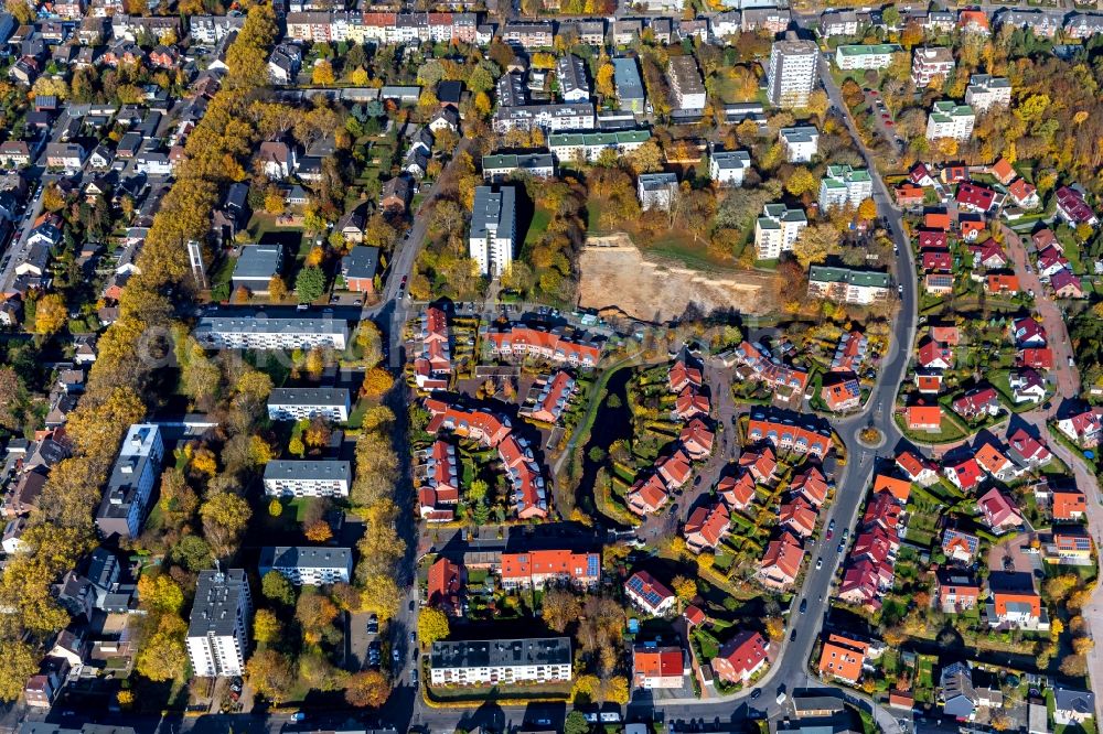 Duisburg from the bird's eye view: Settlement in the district Grossenbaum in Duisburg in the state North Rhine-Westphalia, Germany