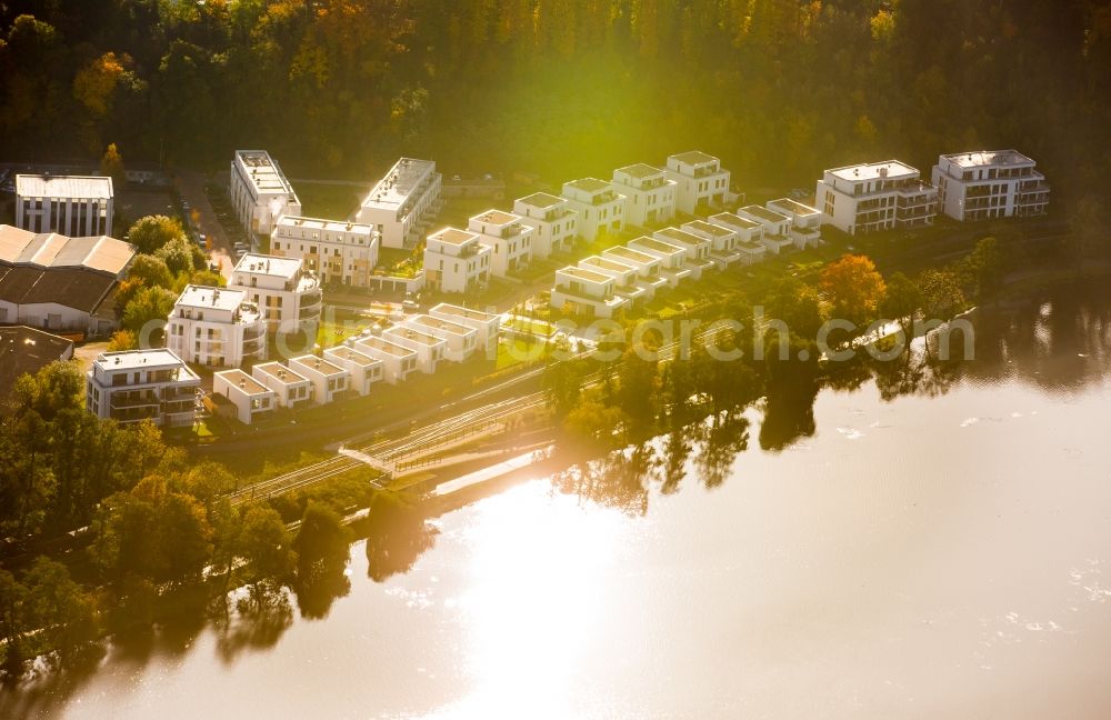 Kupferdreh from above - Residential area on the autumnal riverbank of the river Ruhr in Kupferdreh in the state of North Rhine-Westphalia