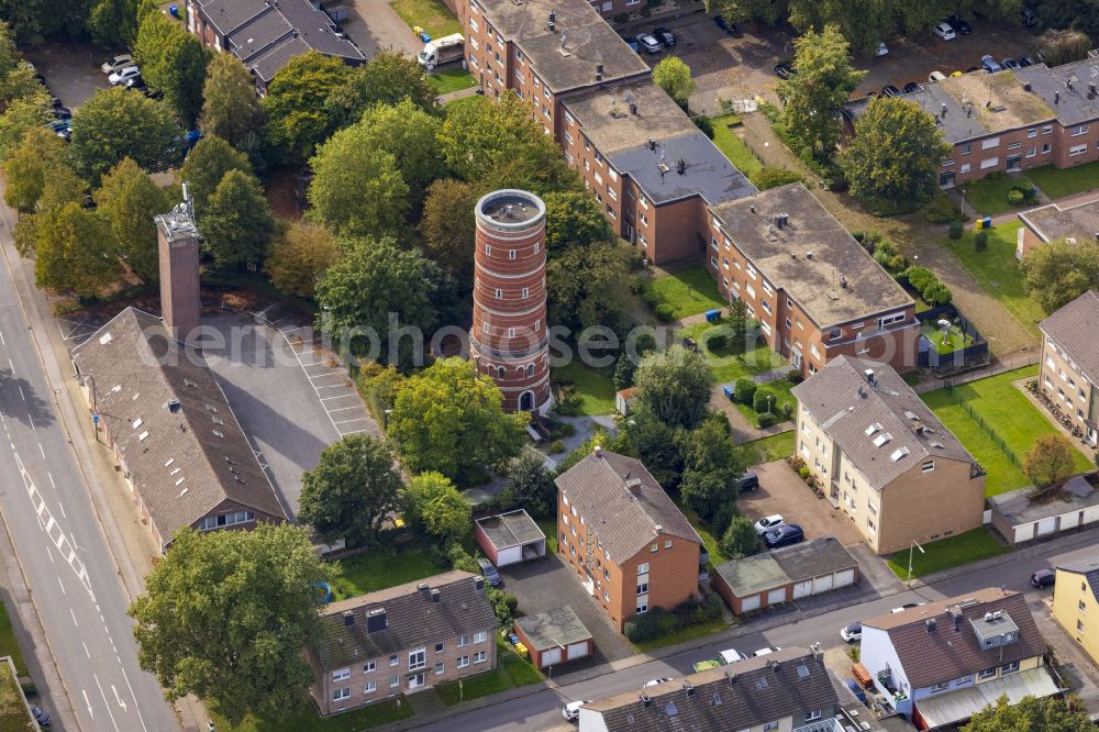 Viersen from above - Residential area settlement on the street Albert-Einstein-Strasse with the old water tower in Viersen in the federal state of North Rhine-Westphalia, Germany