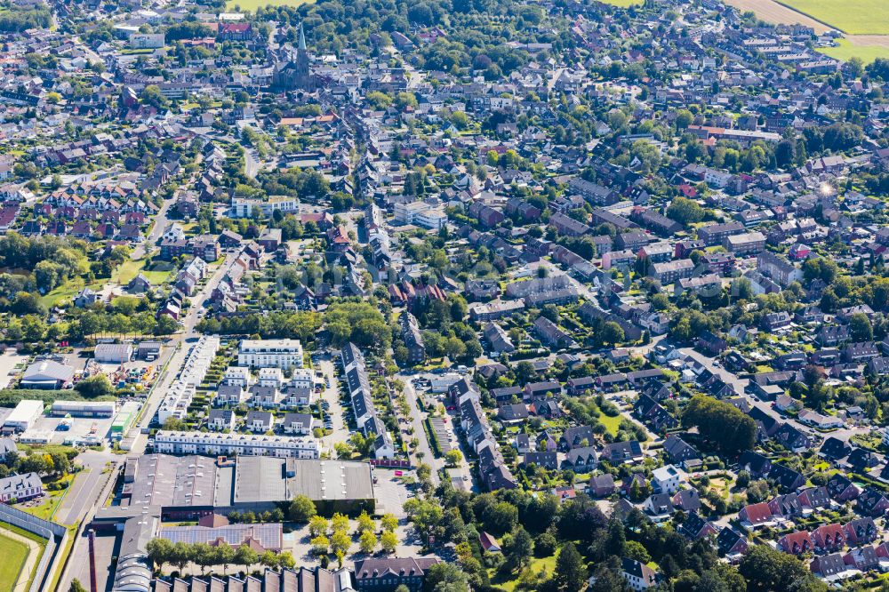 Aerial photograph Anrath - Settlement VERSEIDAG-Quartier along the Prinz-Ferdinand-Strasse in Anrath in the state North Rhine-Westphalia, Germany