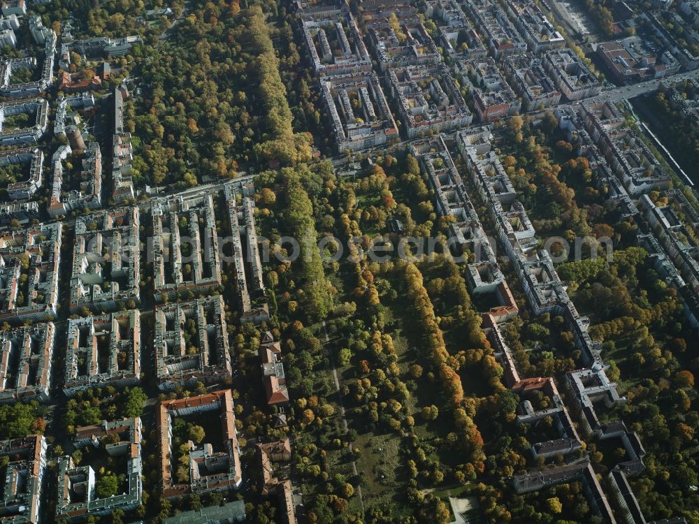 Aerial photograph Berlin - Settlement at the Warthestrasse - Leinestrasse - Hermannstrasse near the cemetery in Berlin in Berlin