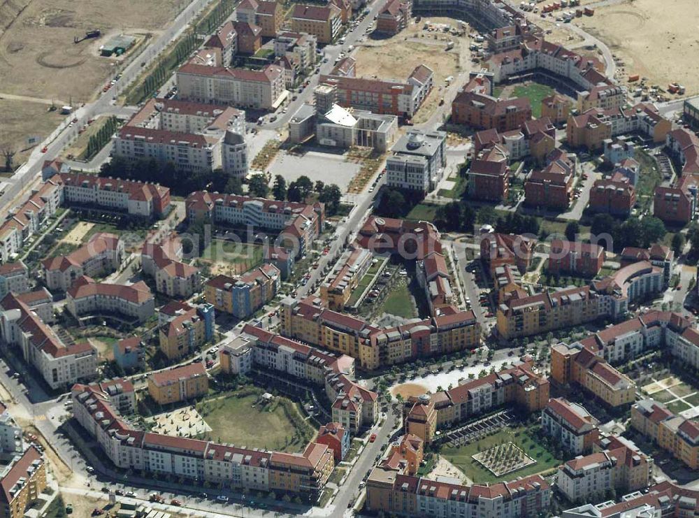 Potsdam - Drewitz / Kirchsteigfeld from the bird's eye view: Wohngebietsneubauten in Potsdam-Kirchsteigfeld