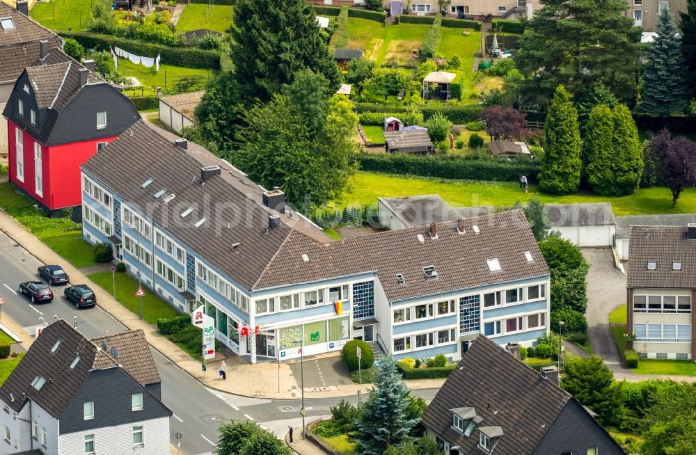 Aerial photograph Heiligenhaus - Residential building and pharmacy Eulenapotheke on Suedring in Heiligenhaus in the state of North Rhine-Westphalia