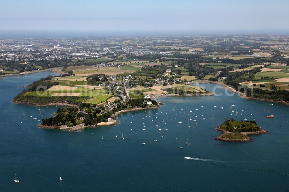 Aerial image Saint-Malo - Residential house development on the peninsula von Quelmer in the district Quelmer in Saint-Malo in Bretagne, France