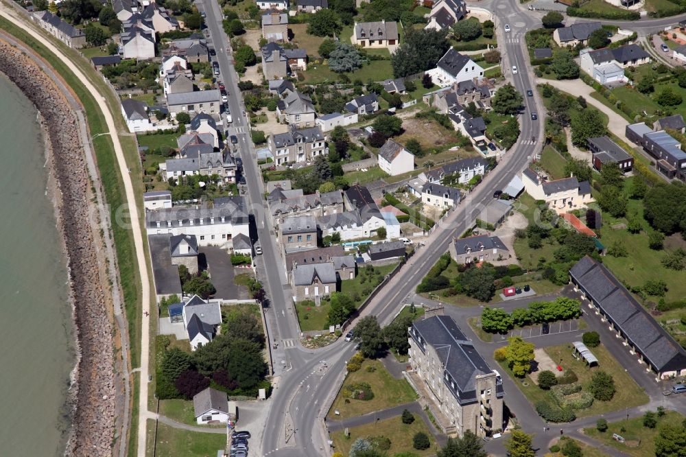 Saint-Jacut-de-la-Mer from above - Residential house development on the peninsula of Saint-Jacut-de-la-Mer in Brittany, France