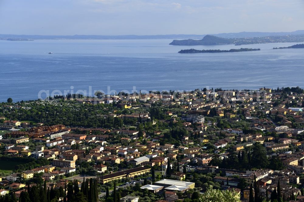 Aerial image Toscolano Maderno - Residential house development on the peninsula Toscolano Maderno in Lombardei, Italy