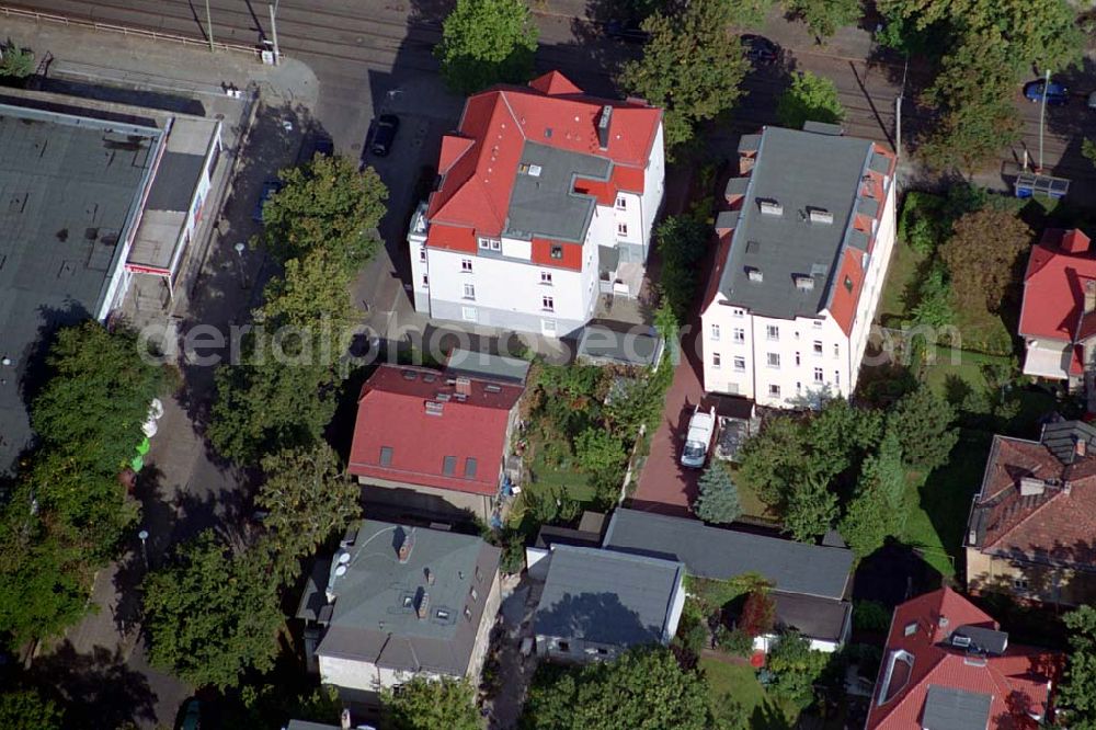 Berlin-Karlshorst from the bird's eye view: Blick auf das Wohnhgebiet Ehrlichstraße Ecke Lehndorffstraße in Berlin-Karlshorst