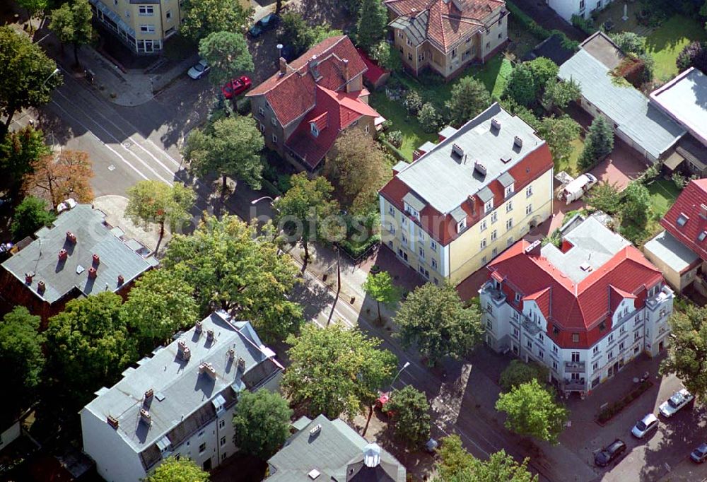 Berlin-Karlshorst from the bird's eye view: Blick auf das Wohngebiet Ehrlichstraße Ecke Stühliger Straße in Berlin-Karlshorst