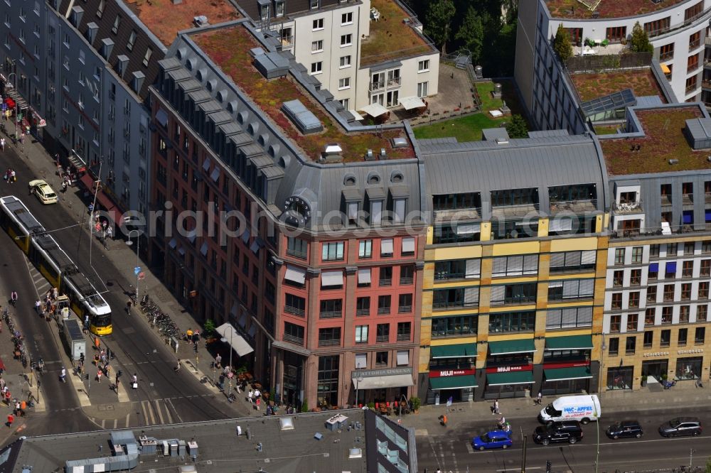 Aerial image Berlin Mitte - Residential and business house ensemble at Hackescher Markt in Berlin-Mitte