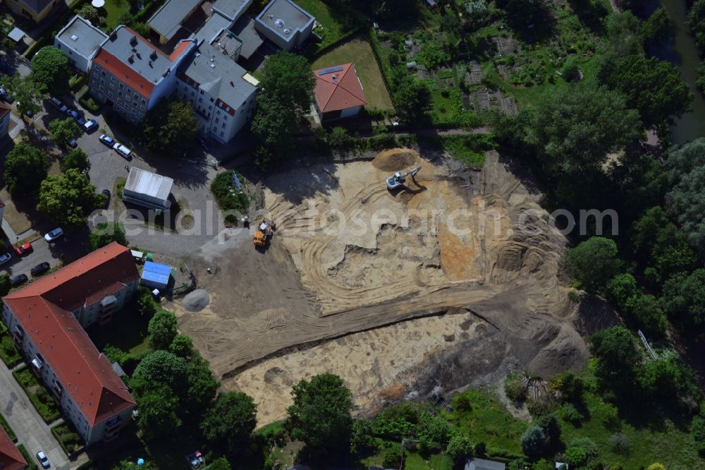 Berlin Köpenick from the bird's eye view: This residential building construction site of Cardinal Place GmbH & Co. KG in Berlin Koepenick