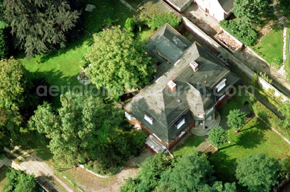 Brandenburg, Potsdam from the bird's eye view: 02.10.1994 Wohnhaus, Rosa Luxenburgstr. 21, Potsdam