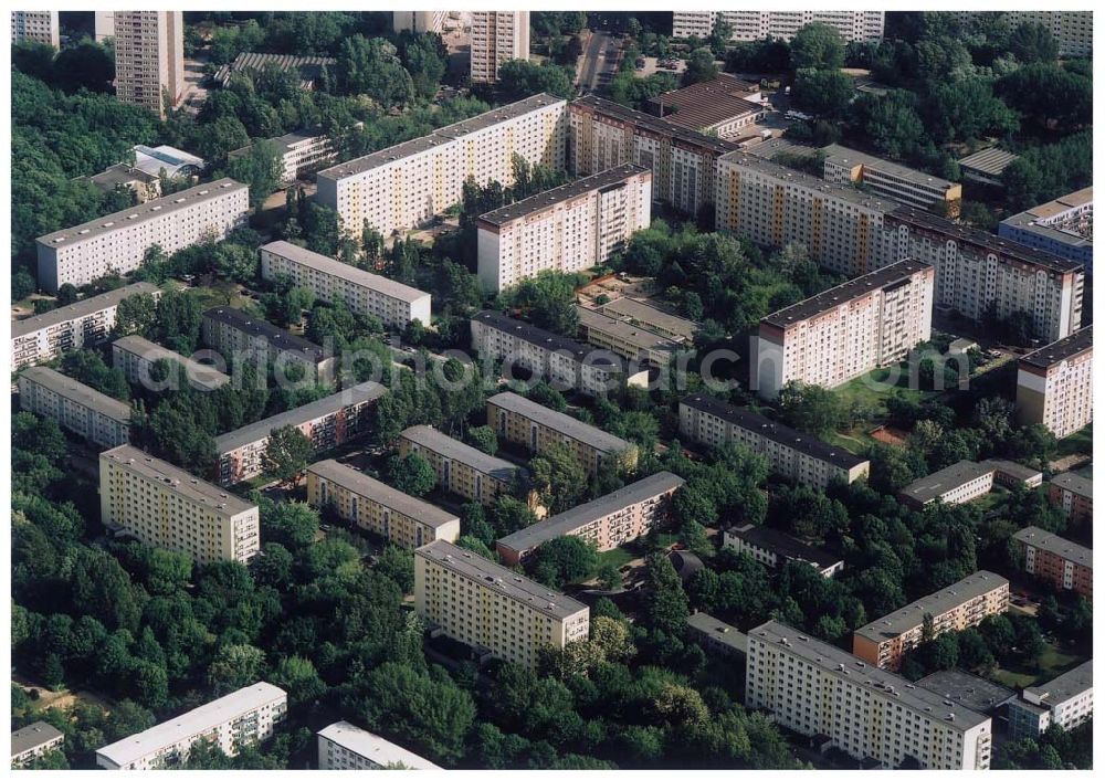 Aerial image Berlin Lichtenberg - Wohnsiedlung der PRIMA Wohnbauten Privatisierungsmanagement GmbH Balatonstr. 33-68, Moldauerstr. 14-30,