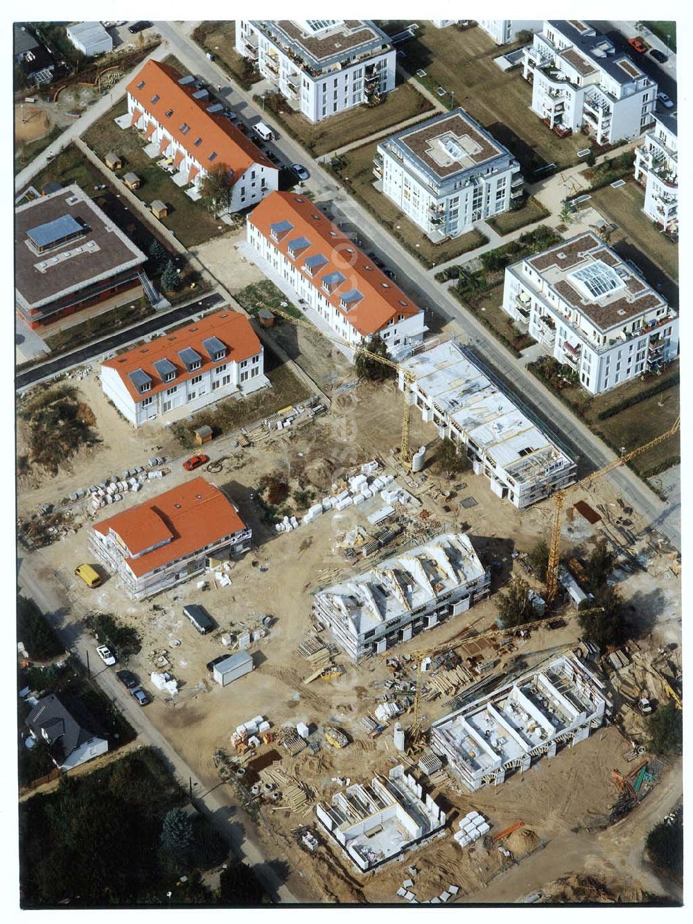 Aerial image Berlin - Buchholz - Wohnhausneubau zwischen den Bereichen Schützenstraße und Jean-Cals-Weg in Berlin - Buchholz.