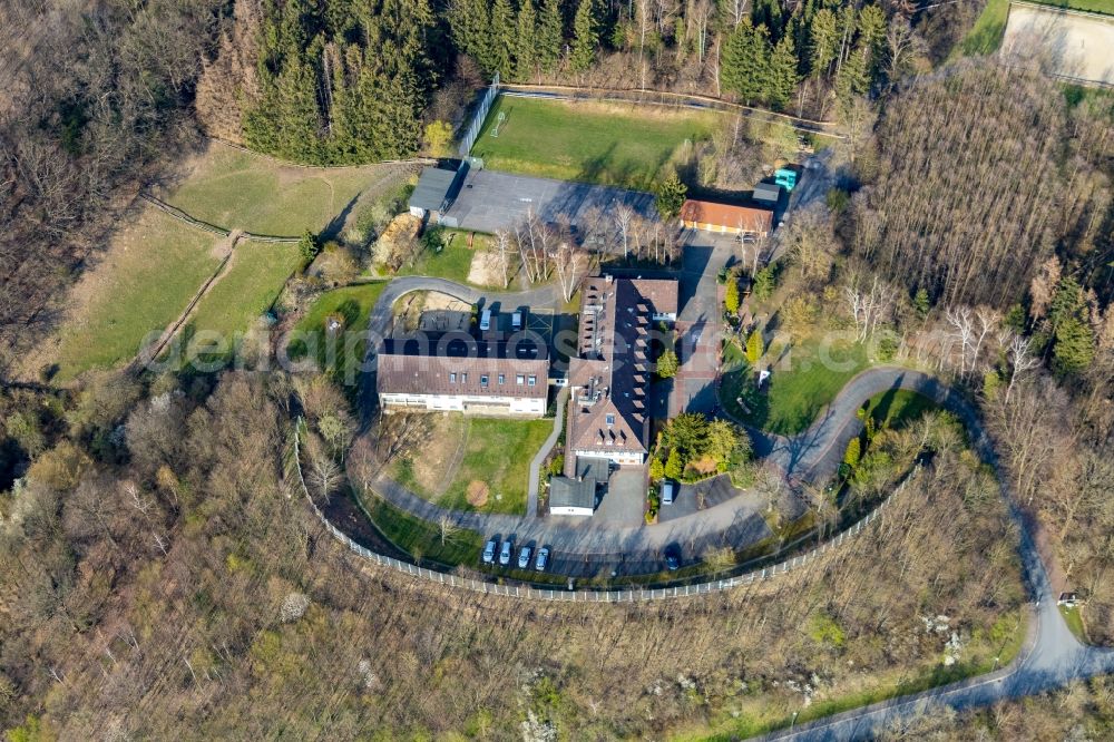 Aerial image Arnsberg - Residence - Building on Breloh in the district Huesten in Arnsberg in the state North Rhine-Westphalia, Germany