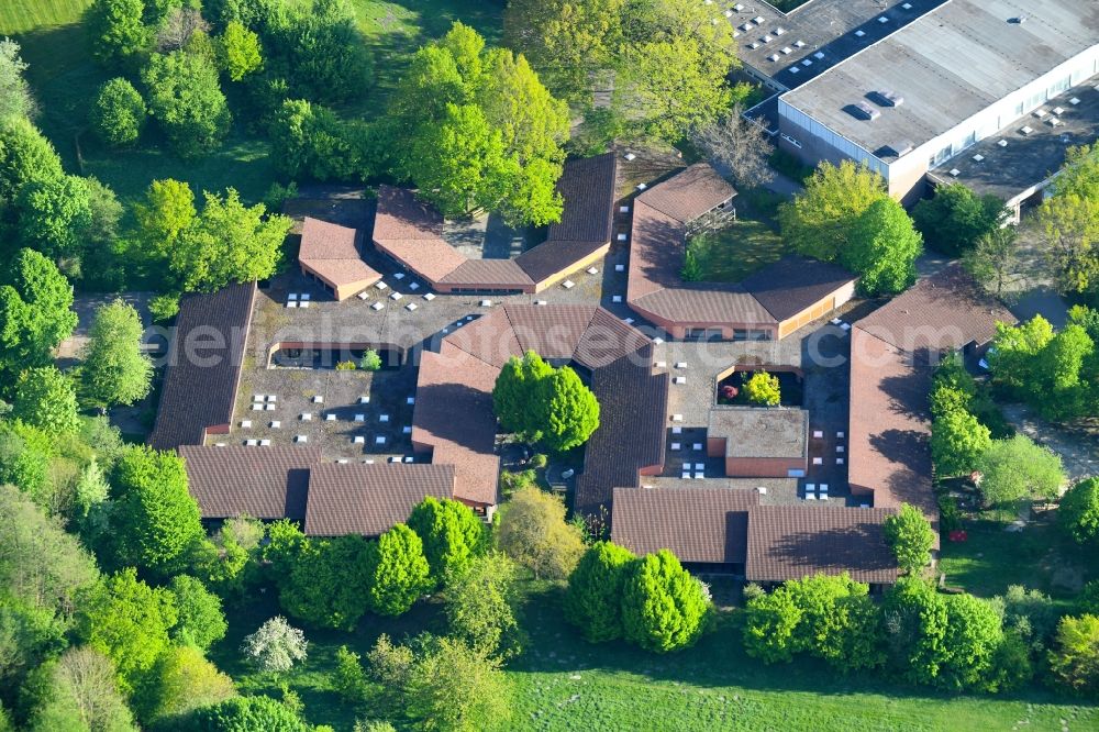 Rotenburg (Wümme) from the bird's eye view: Residence - Building of the charitable institution Rotenburger Werke in Rotenburg (Wuemme) in the federal state of Lower Saxony, Germany