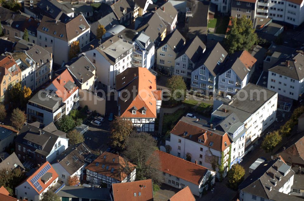 Unna from above - Wohnhäuser an der Gerhart-Hauptmann-Strasse 29 in 59425 Unna - ein Projekt der Unternehmensgruppe Markus Gerold an der Vaerstbrücke 1 in 59425 Unna.