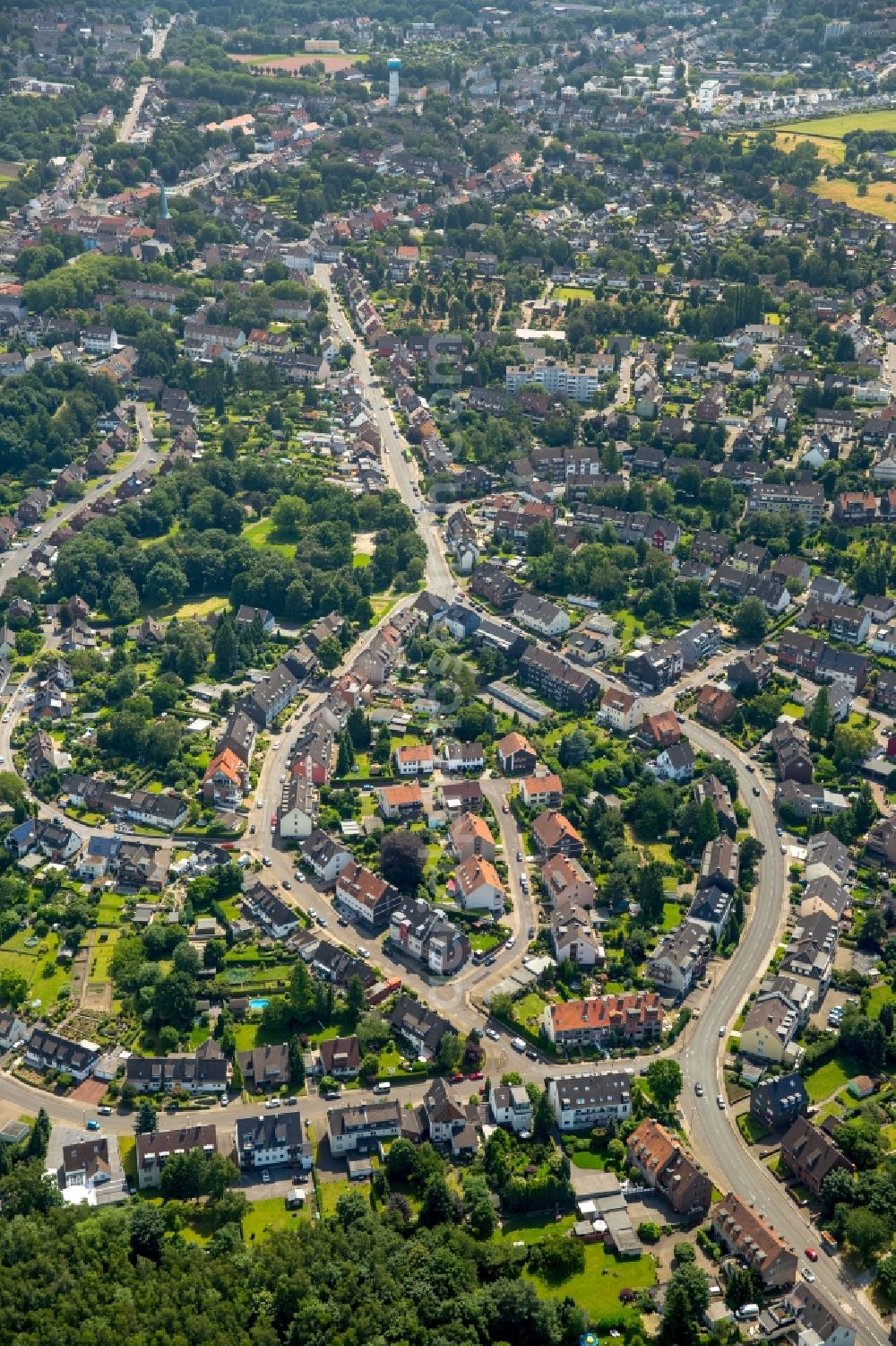 Aerial image Essen - Houses - island settlement of a residential estate between the road Katte Dahl and Oberhausen street in Essen in North Rhine-Westphalia