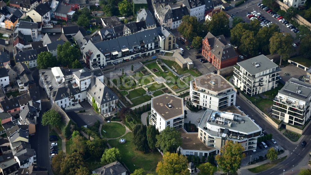 Aerial image Andernach - Residential houses between Kirchstrasse and Schaarstrasse with a historical garden in Andernach in the state Rhineland-Palatinate, Germany