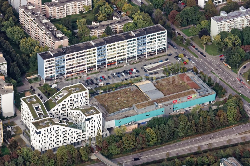 Aerial photograph München - Residential complex Leben am Ostpark in Munich Neuperlach in the state of Bavaria. Architects KSP Juergen Engel, Client Building owner ZIMA Project development