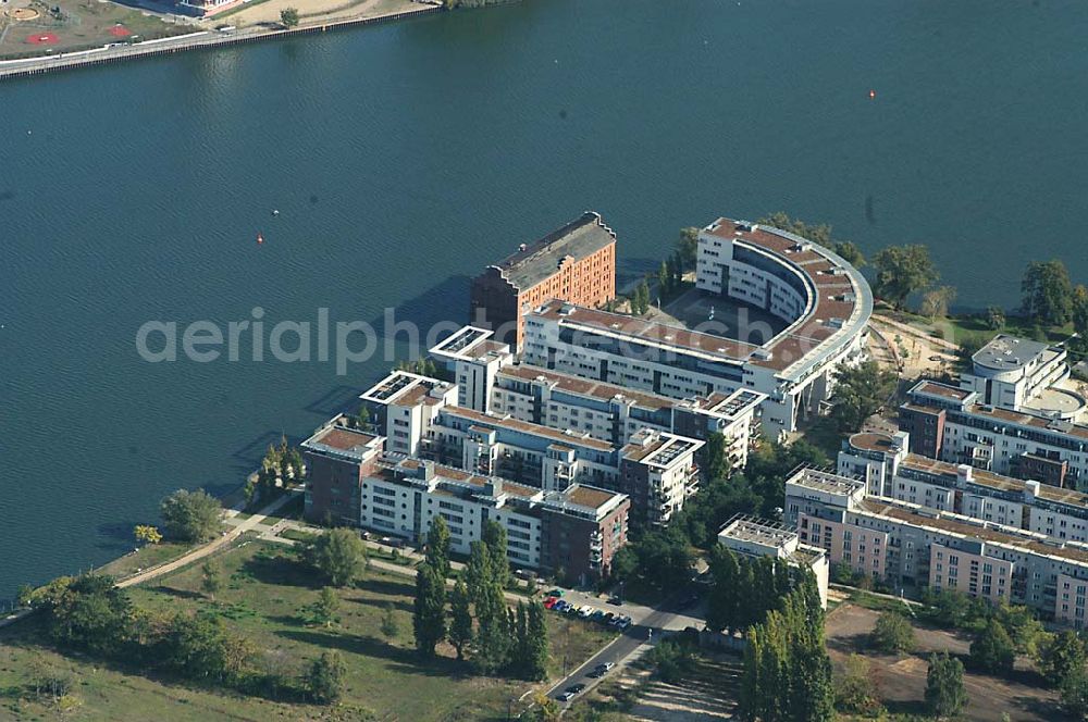 Berlin / Friedrichshain from above - Ziel Baubetreuungs GmbH Joachimstaler Str. 10-12 10719 Berlin Tel: 844820 Fax 8448299 E-mail: email@ziel-bau.de