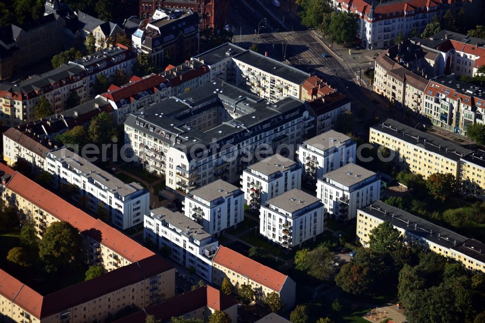 Berlin Lichtenberg from above - Residential development - development with multi-family homes on the street moellensdorf in Berlin Lichtenberg