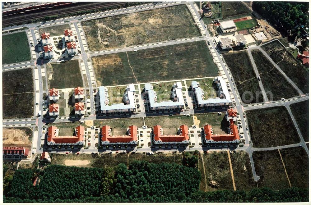 Michendorf / BRB from the bird's eye view: Wohnneubaugebiet an der Bahnstraße in Michendorf / Potsdam - Mittelmark / BRB.