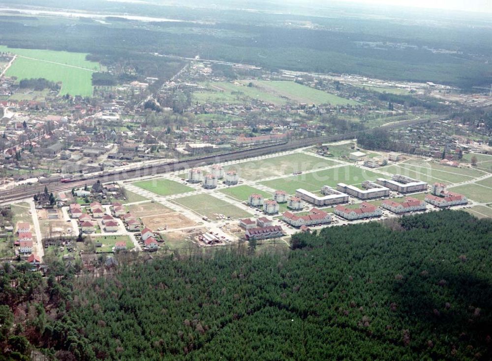 Aerial photograph Michendorf - Wohnneubaugebiet an der Bahnstraße in Michendorf / Potsdam - Mittelmark / BRB.