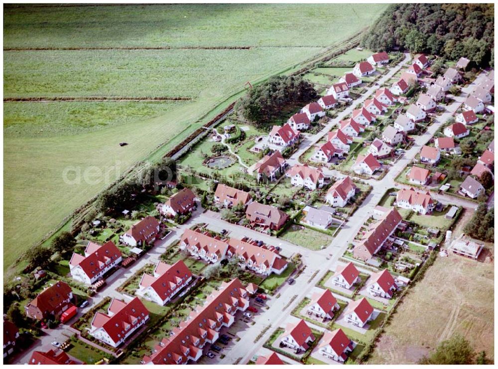 Aerial photograph Graal-Müritz / Mecklenburg Vorpommern - Wohnneubaugebiet der HAWO KG in Graal - Müritz Mecklenburg Vorpommern / 27.09.02