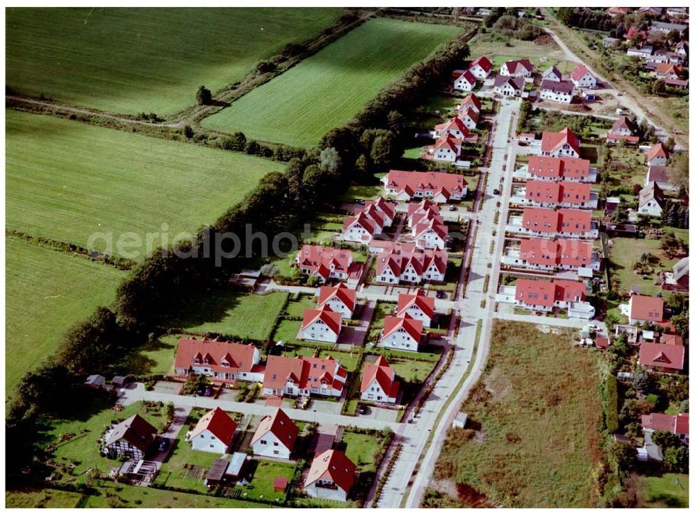 Graal-Müritz / Mecklenburg Vorpommern from above - Wohnneubaugebiet der HAWO KG in Graal - Müritz Mecklenburg Vorpommern / 27.09.02