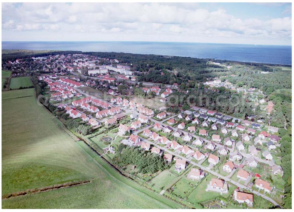 Aerial image Graal-Müritz / Mecklenburg Vorpommern - Wohnneubaugebiet der HAWO KG in Graal - Müritz Mecklenburg Vorpommern / 27.09.02